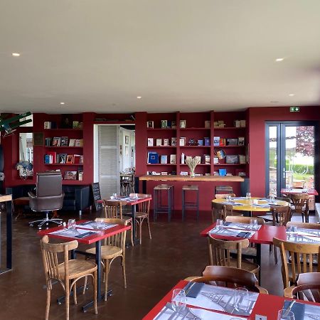 Logis Hotel & Restaurant De L'Aerodrome De La Baie De Somme Buigny-Saint-Maclou Exterior photo